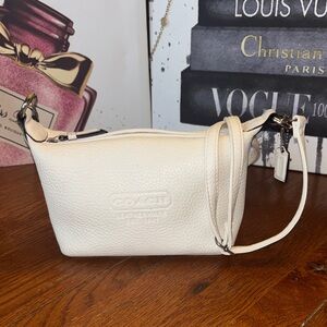 COACH AUTHENTIC White Pebbled Leather Pouch with Added Crossbody Strap